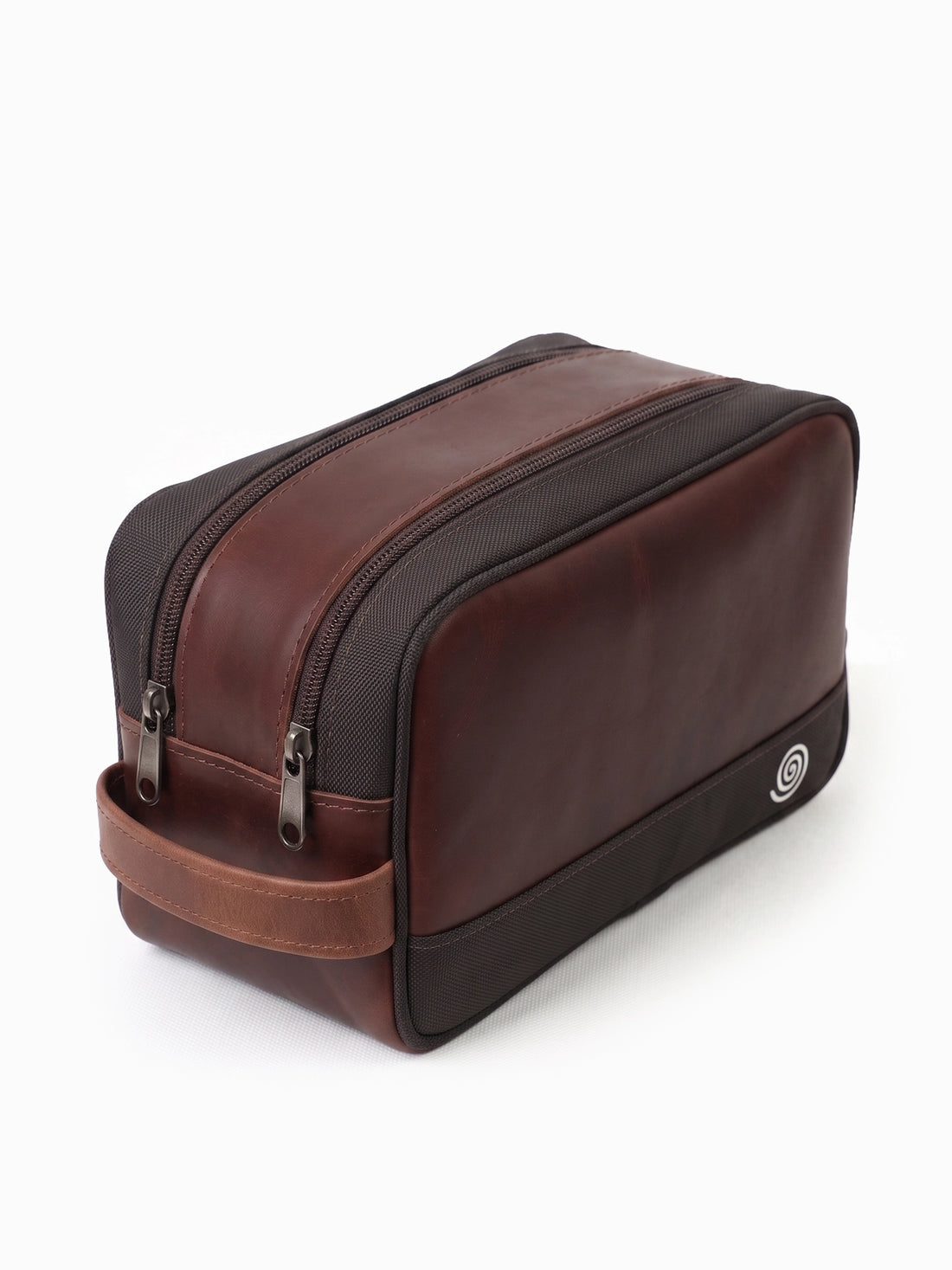 Neceser Hesed Classic Cafe