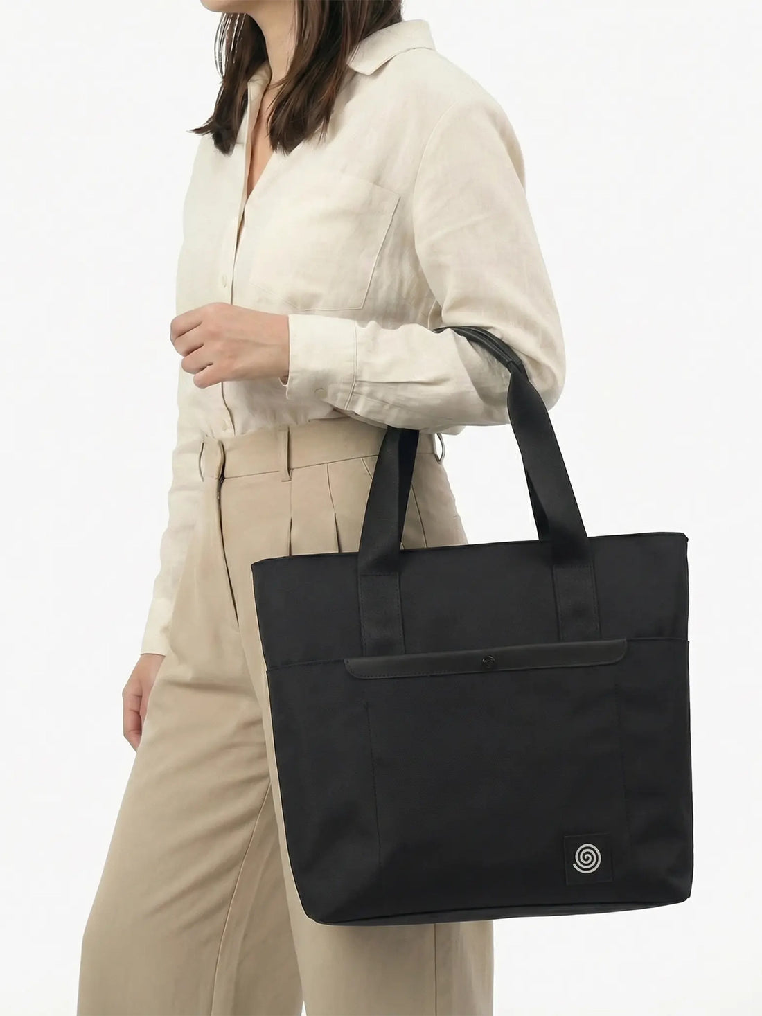 Totebag Nomad Classic Negro Frente