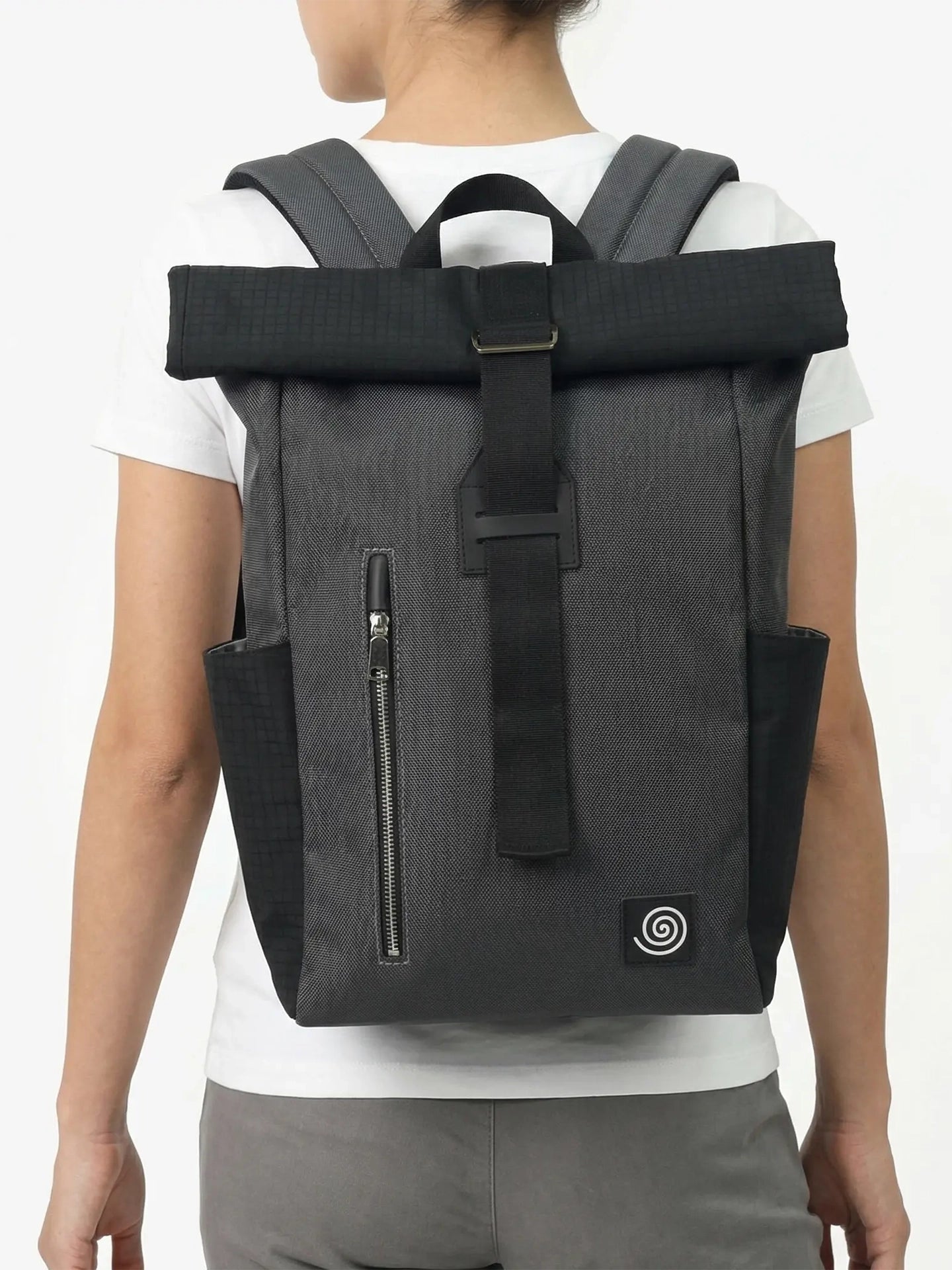 Rolltop Lokari Classic Gris Modelo Mujer